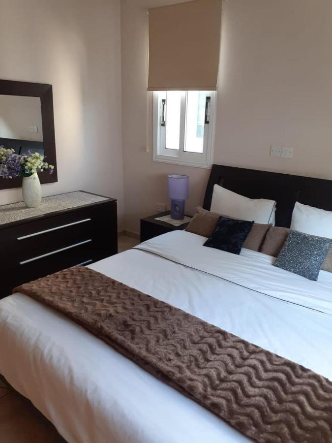 Nanas Vacation House Пафос Екстер'єр фото