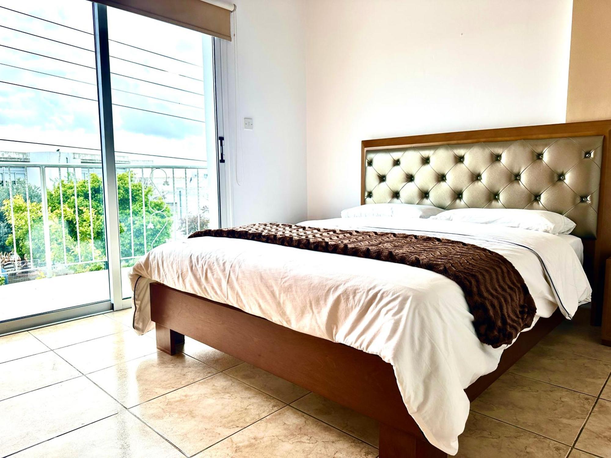Nanas Vacation House Пафос Екстер'єр фото